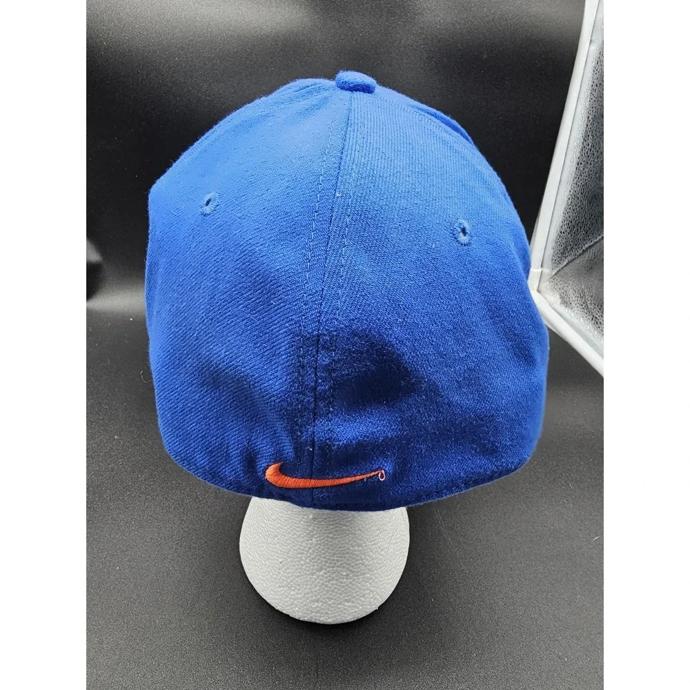Nike Heritage‎ 91 Dri-Fit NCAA Florida Gators Embroidered Baseball Cap Hat